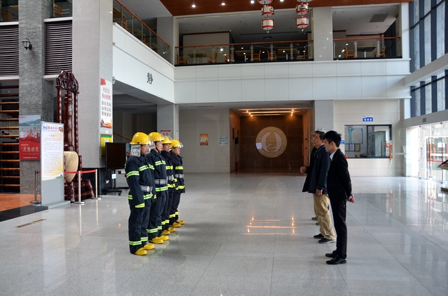 四会市图书馆新领导引领变革与发展